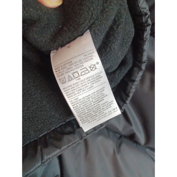 Old Navy Quilted Puffer Vest Womens M Black Zip Pockets Mock Neck Lightweight - Picture 9 of 10